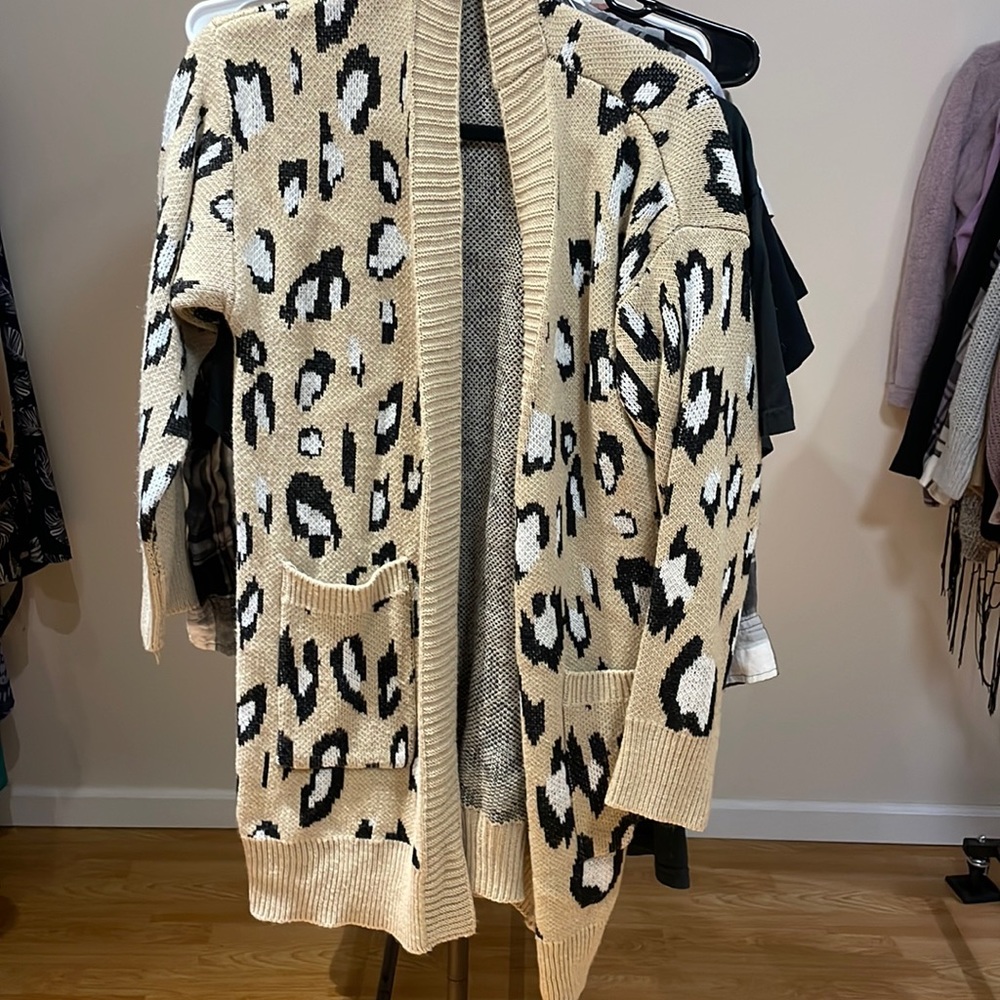 Leopard cardigan